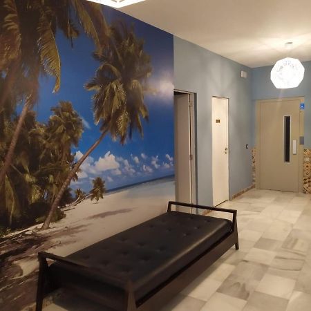 Malaga Centro Hostel (Adults Only) Exterior photo