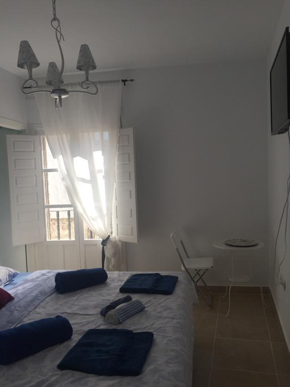 Malaga Centro Hostel (Adults Only) Exterior photo