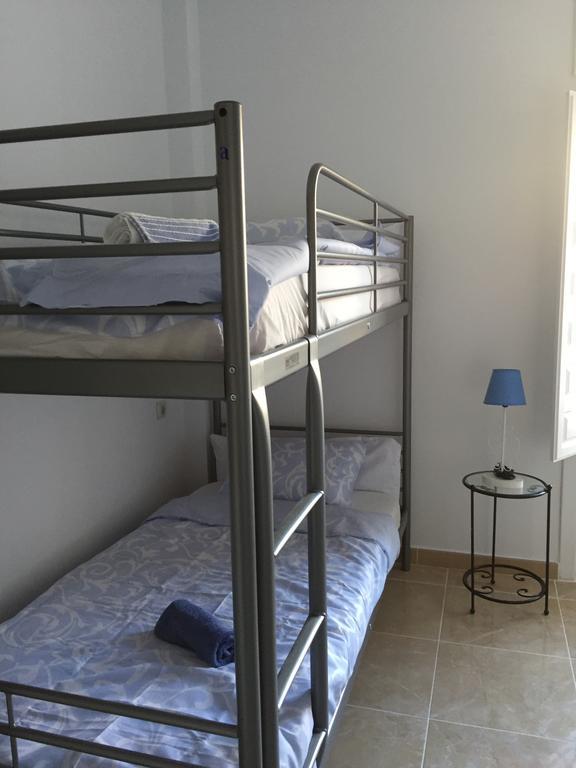 Malaga Centro Hostel (Adults Only) Exterior photo