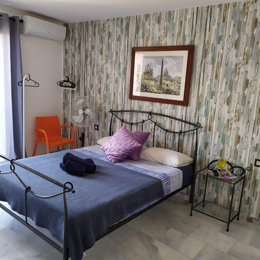 Malaga Centro Hostel (Adults Only) Exterior photo
