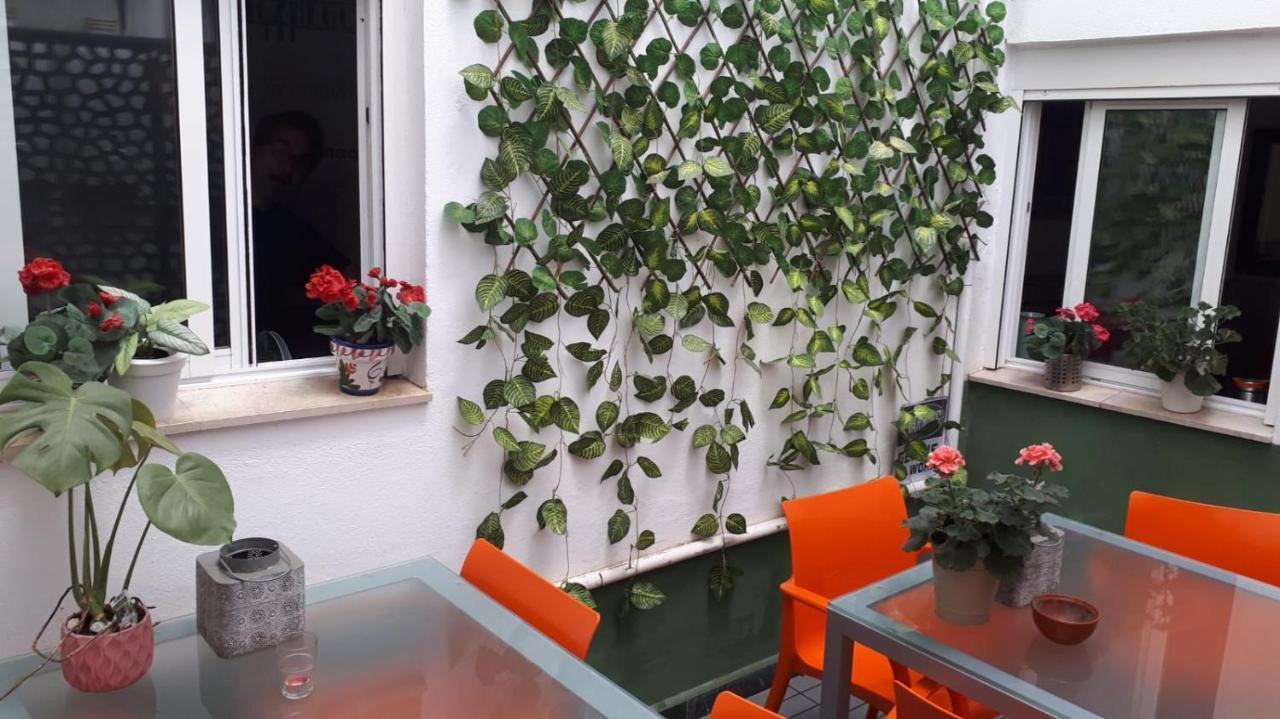 Malaga Centro Hostel (Adults Only) Exterior photo